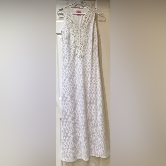 Lily Pulitzer Eyelet Lined Maxi Dress With Detail Neckline White Size Small - Picture 2 of 11